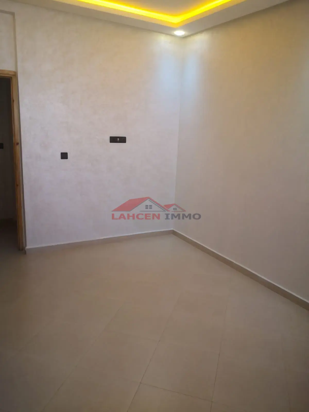 Appartement moderne à louer pour famille à Hay Mohammadi