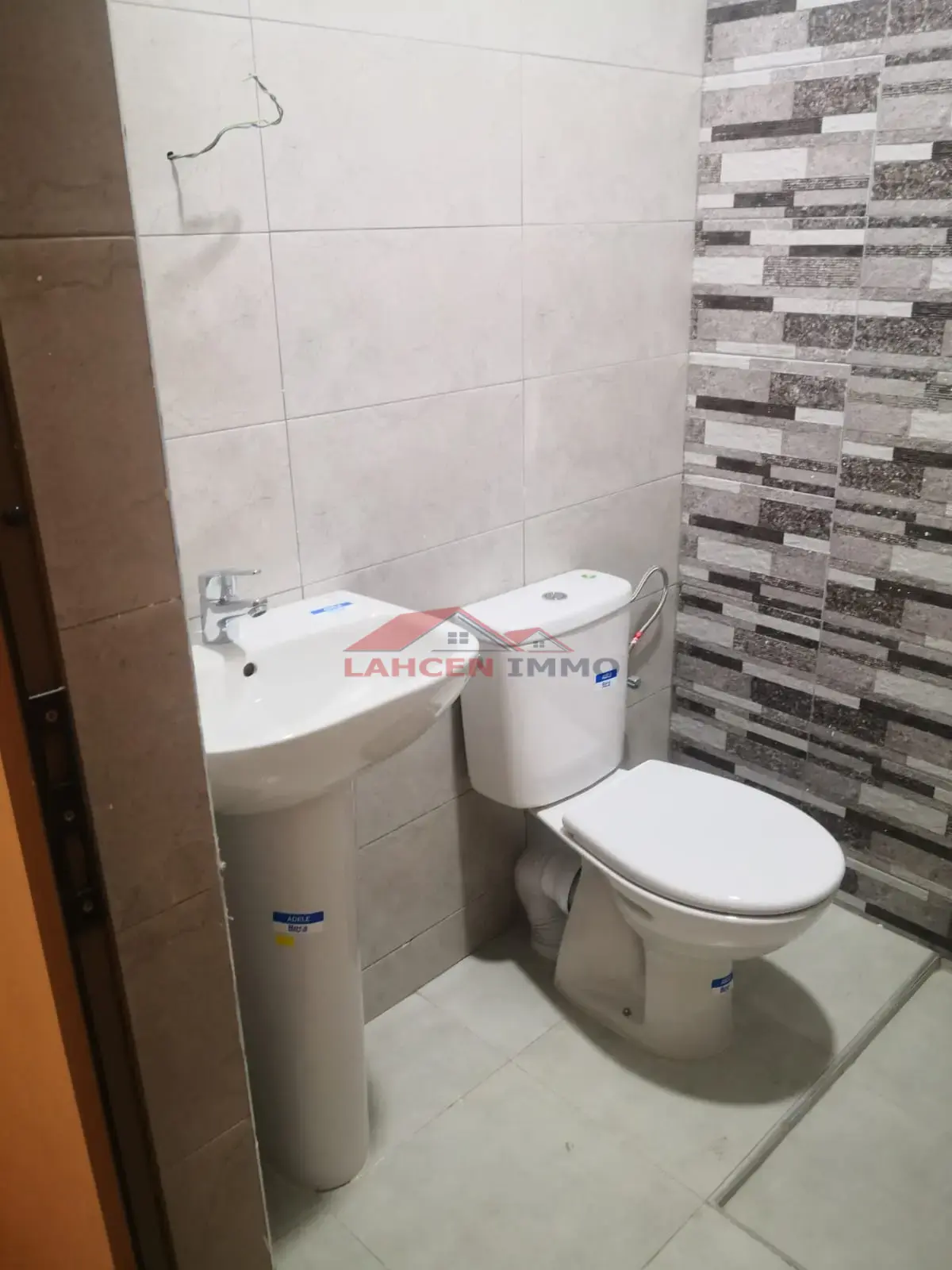 Appartement moderne à louer pour famille à Hay Mohammadi